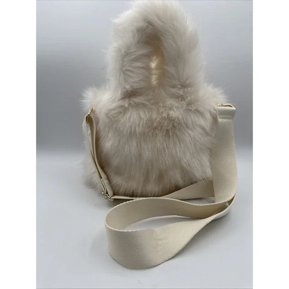 H&M Cream‎ Faux Fur Crossbody Bag Soft Plush Winter Cozy Minimalist - Picture 9 of 11